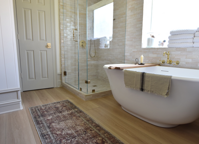 Transitional Cottage: A focus on nature with a touch of European countryside charm.
